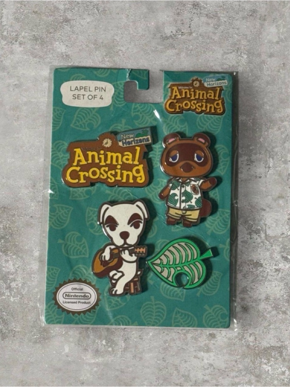 Nintendo Animal Crossing Pin Set - Teal Green Characters